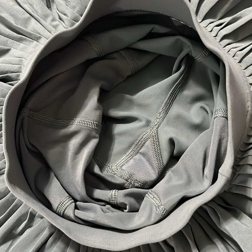 LULULEMON
Varsity High-rise Pleated Tennis Skirt - Picture 7 of 7